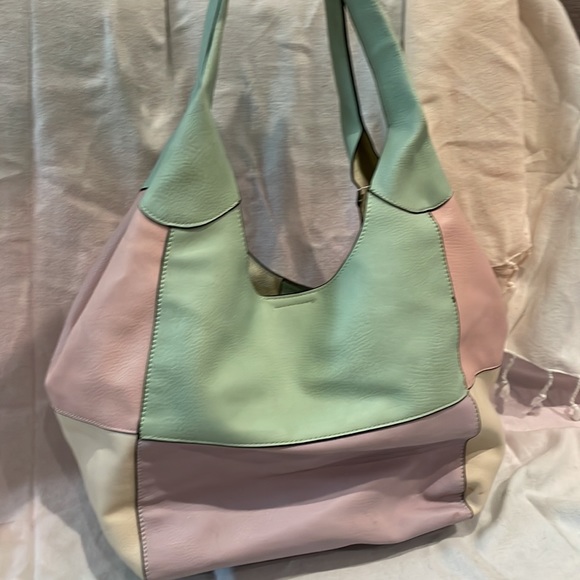 NWOT - Pastel green/purple/pink soft vegan leather purpose with accessory bag - Picture 3 of 13